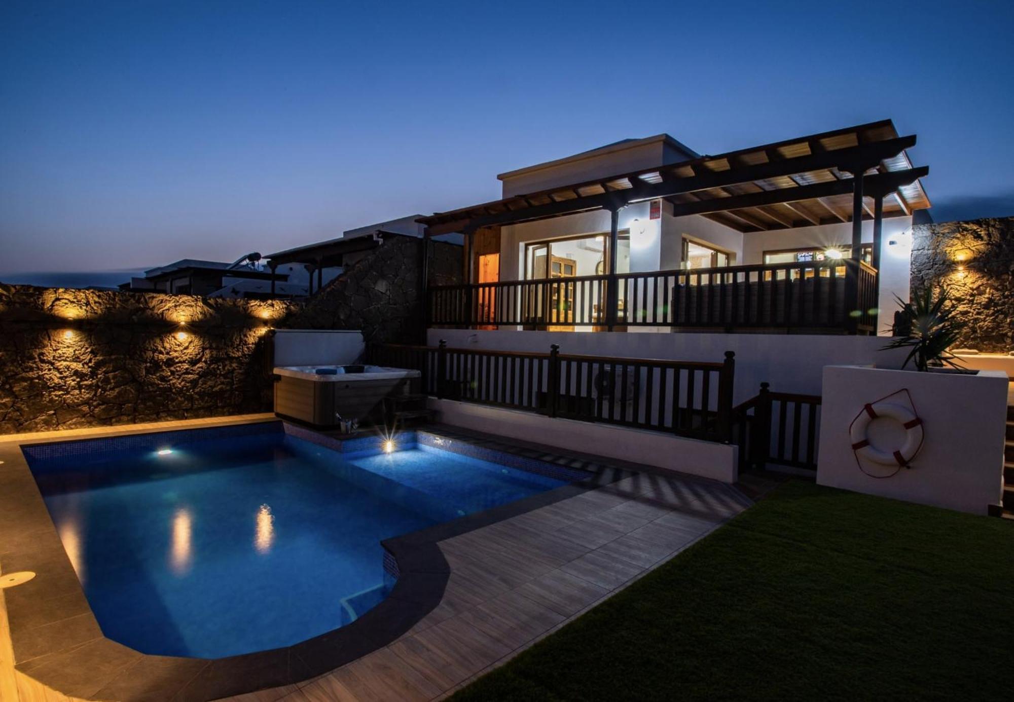 Villa Casa Blanca Playa Blanca  Exterior photo